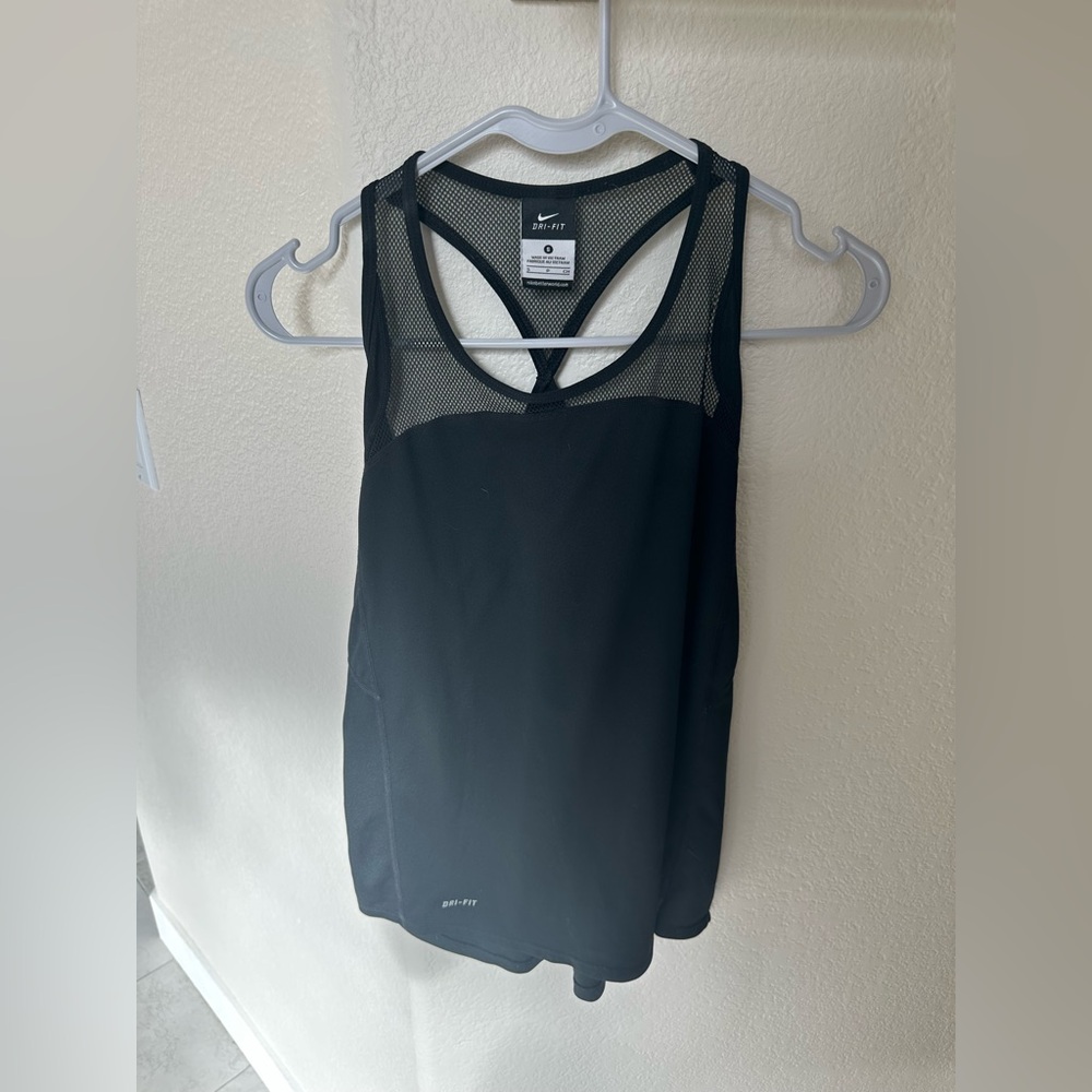NIKE dry fit women’s tank top SMALL